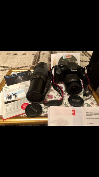 Aparato fotos 550D y teleobjectivo