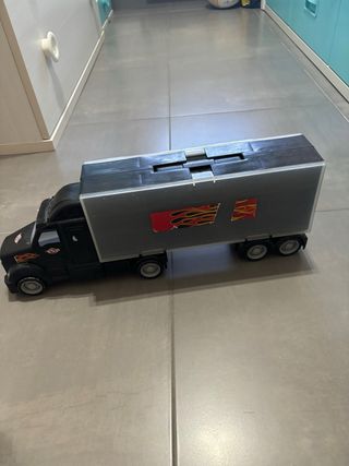 Camion garaje