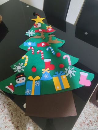 Árbol de navidad de fieltro 