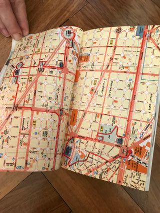 Guía "Por los parques y jardines de Barcelona"