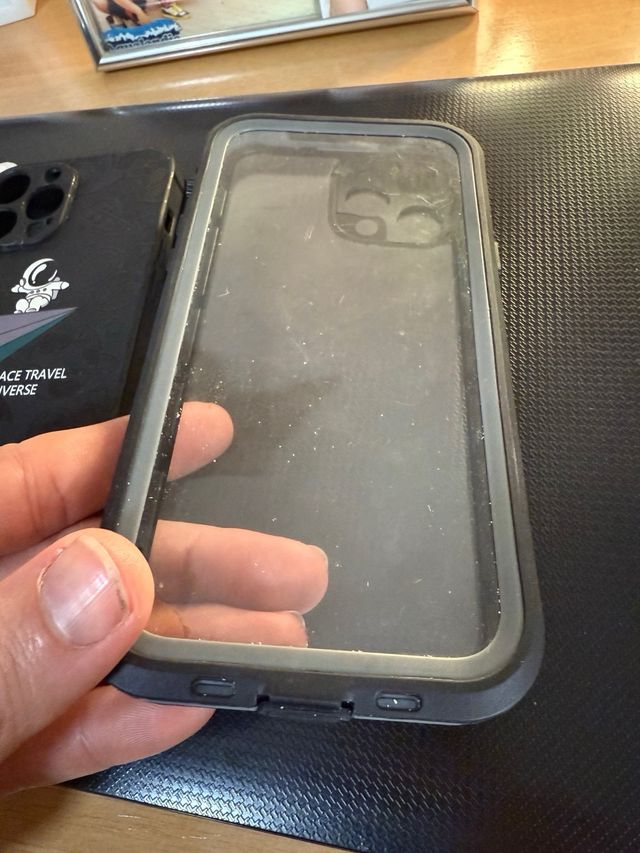 Funda iphone 13 pro max sumergible