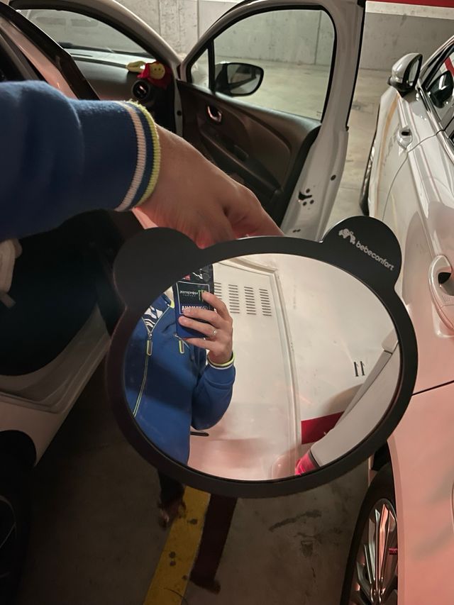 Espejo vigilabebes coche