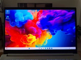 Portátil Asus OLED GAMING LIGERO RTX Ryzen 20GB