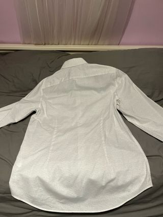 Camisa Calvin Klein. Talla 39