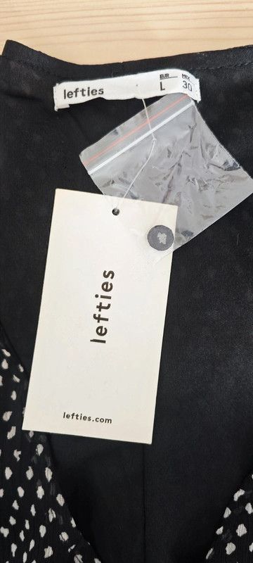 Mono elegante de mujer con pantalón corto,enterizo