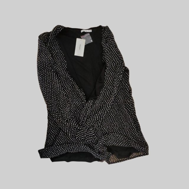 Mono elegante de mujer con pantalón corto,enterizo