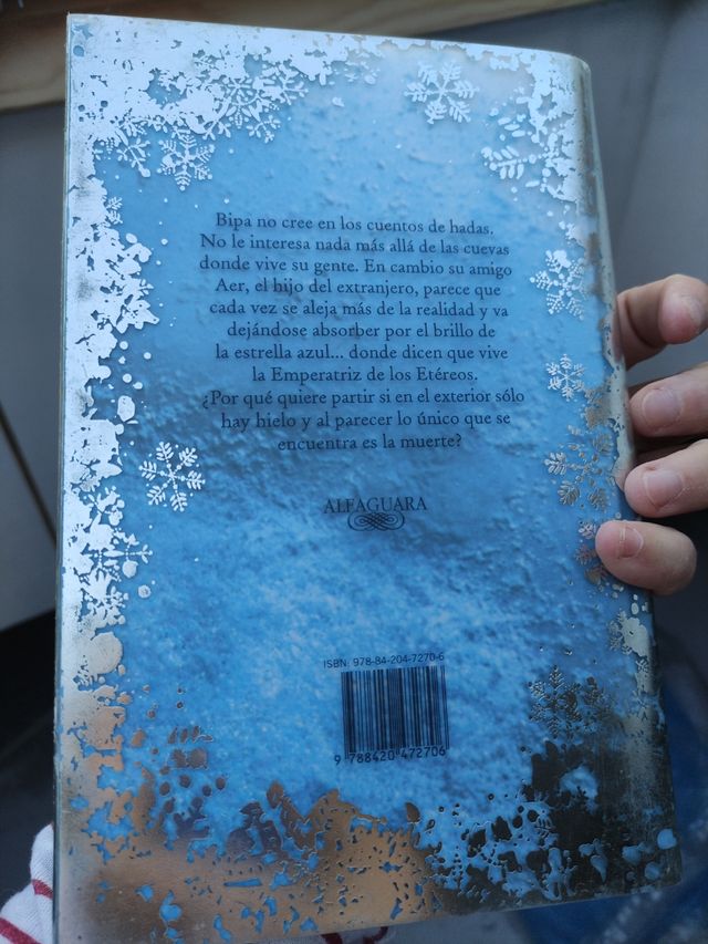 LA EMPERATRIZ DE LOS ETEREOS (Spanish Edition)