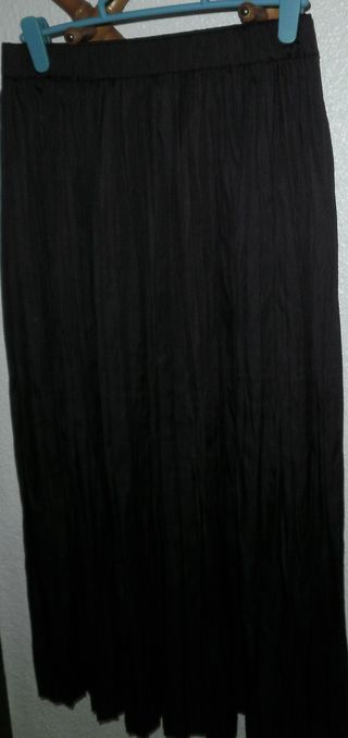 FALDA MAXI COLOR NEGRO MARCA PARFOIS/ bolso regalo