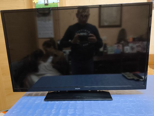TV Philips 40 pulgadas FL3008H/12