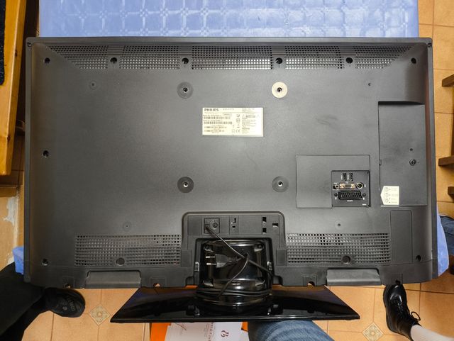 TV Philips 40 pulgadas FL3008H/12