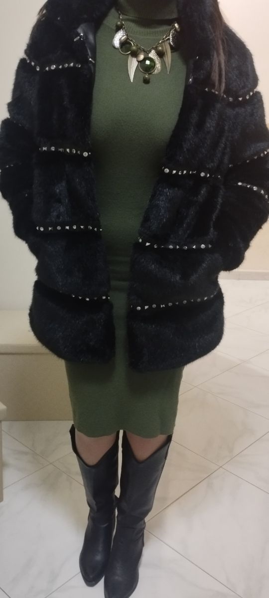 Pelliccia sintetica da donna unica