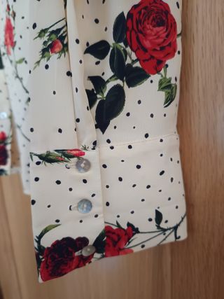 Camisa Violeta by Mango, talla L