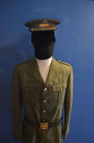 Uniforme de Sargento Militar Epoca Franco