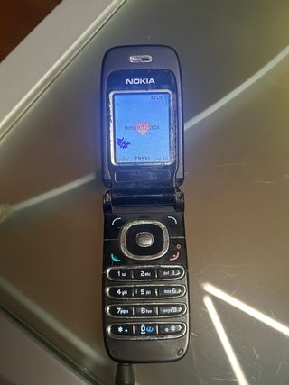 Cellulare Nokia 6060 + batteria e caricabatteria 