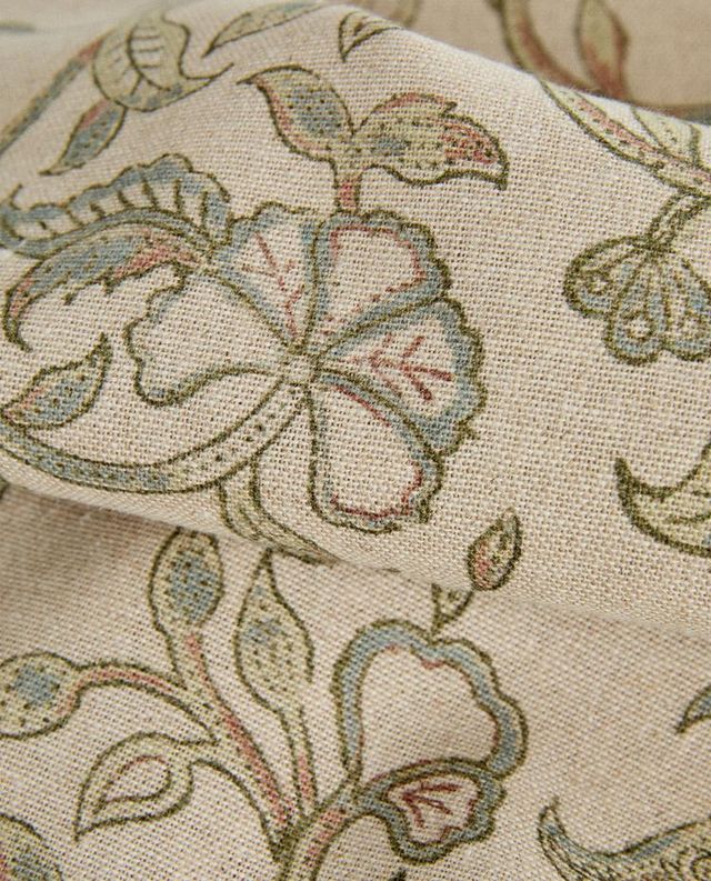 ZARA MANTEL MESA 150X250