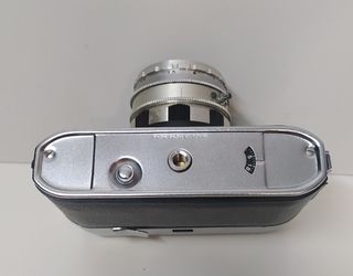 Antigua cámara de fotos halina paulette