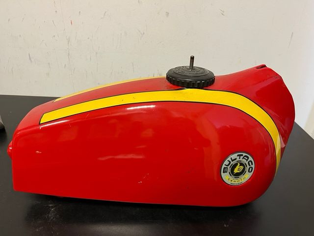 Deposito Bultaco Pursang