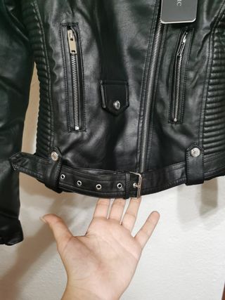 Chaqueta de cuero 2 tallas M y XL