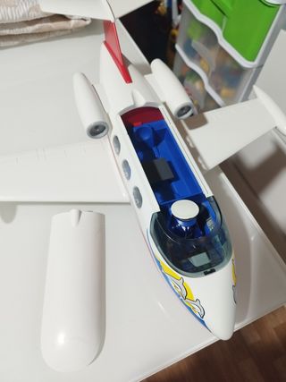 Playmobil avión comercial 