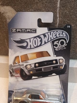 Hot Wheels '67 Mustang serie Zamac 50th