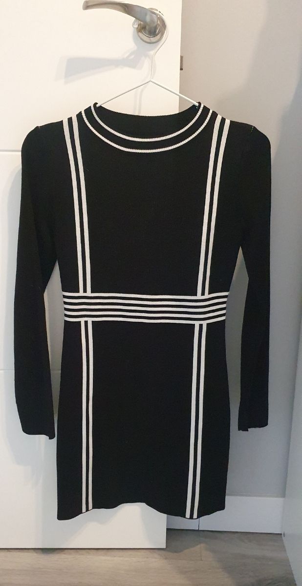 Vestido blanco y negro