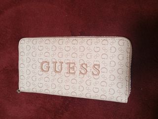 Cartera Guess