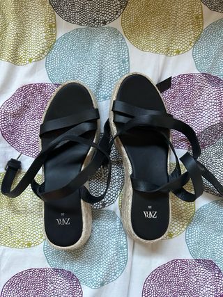 Sandalias Zara