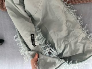 Top crop azul de fiesta de zara talla M