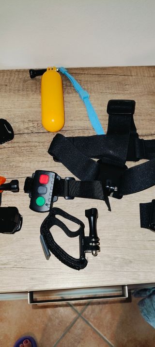 Action Cam Nilox con tanti accessori