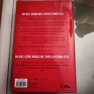 Reina Roja / Red Queen (LA TRILOGÍA REINA ROJA) (Spanish Edition)