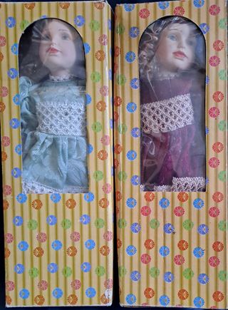 2 Bonecas de porcelana