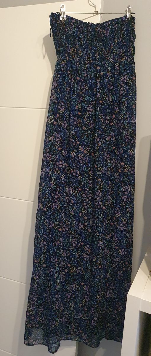 Vestido palabra honor Bershka