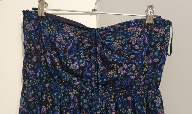 Vestido palabra honor Bershka