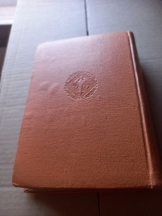 Libro de Álgebra y su solucionario. 1a edición.