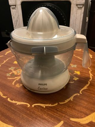 Exprimidor eléctrico Philipis