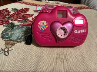 Macchina fotografica giocattolo parlante