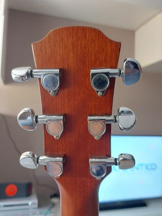 Guitarra electroacustica