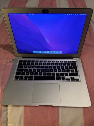 MacBook Air 13" (principios de 2015)