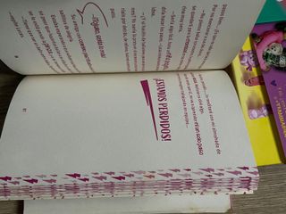 4 libros de Karina & Marina