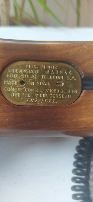 Teléfono de madera años 80