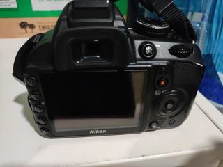 Nikon 3100