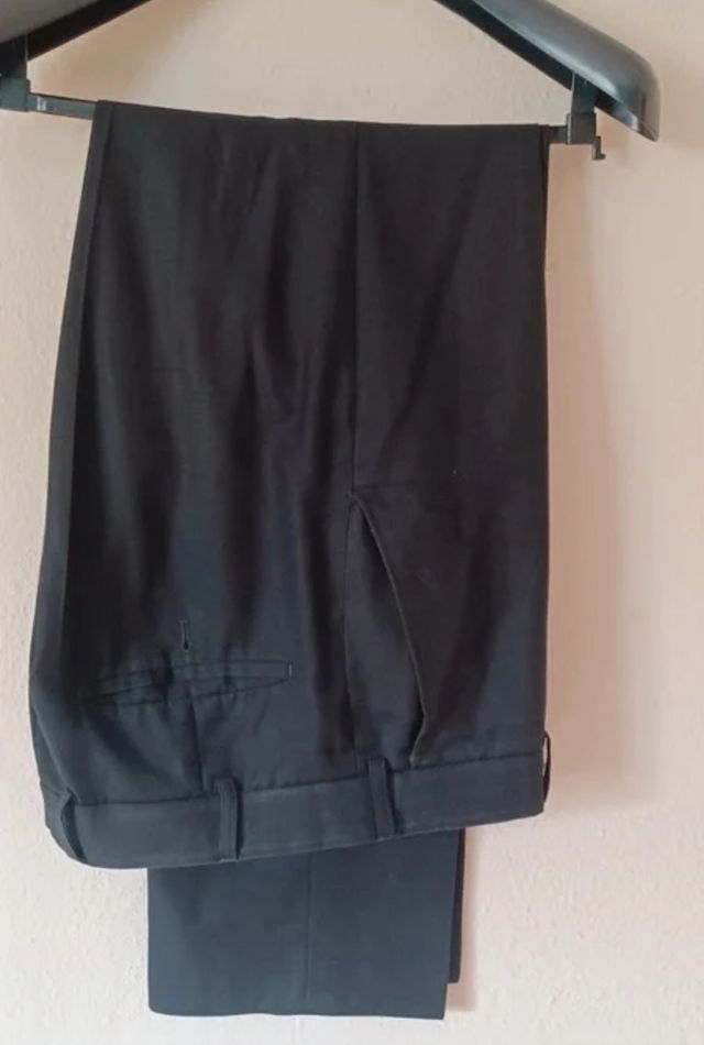 Traje italiano negro Angelo Litrico