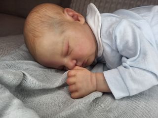 Bebe reborn muñeco