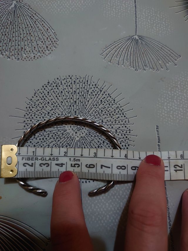 Pulsera plateada de acero