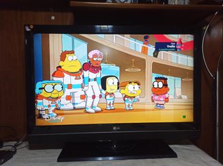 TV LG 42 PULGADAS BUENA IMAGEN CON MANDO A DISTANC