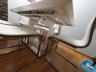 MESA DE COMEDOR & 6 SILLAS