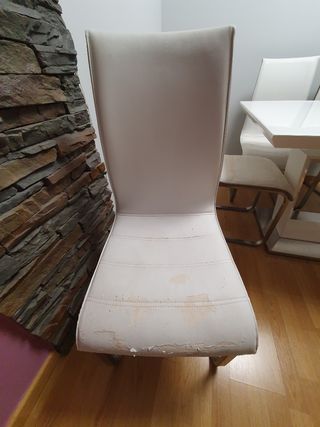 MESA DE COMEDOR & 6 SILLAS