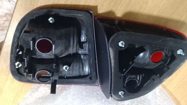 Pilotos traseros Seat leon