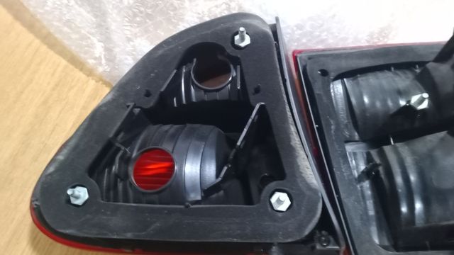 Pilotos traseros Seat leon