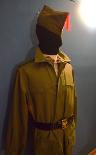 Uniforme de soldado militar española Epoca Franco